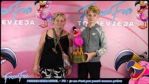 Cliquez pour téléchargez cette photo Téléchargez cette photo