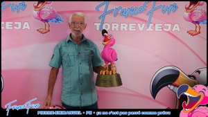 Cliquez pour téléchargez cette photo Téléchargez cette photo