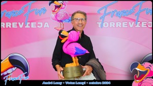 Cliquez pour téléchargez cette photo Téléchargez cette photo