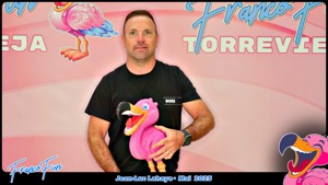 Cliquez pour téléchargez cette photo Téléchargez cette photo