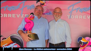 Cliquez pour téléchargez cette photo Téléchargez cette photo