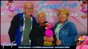 Cliquez pour téléchargez cette photo Téléchargez cette photo
