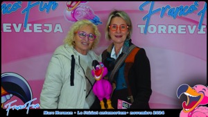 Cliquez pour téléchargez cette photo Téléchargez cette photo