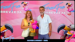 Cliquez pour téléchargez cette photo Téléchargez cette photo