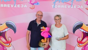 Cliquez pour téléchargez cette photo Téléchargez cette photo