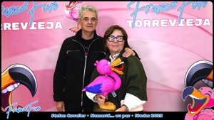 Cliquez pour téléchargez cette photo Téléchargez cette photo