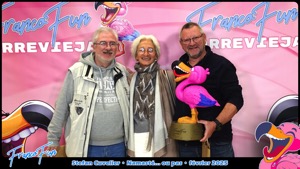 Cliquez pour téléchargez cette photo Téléchargez cette photo