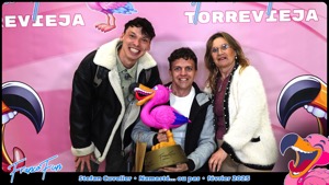 Cliquez pour téléchargez cette photo Téléchargez cette photo